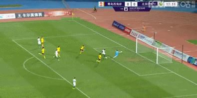 全场比赛结束，勒沃库森2-0赫根，各项赛事取得14连胜！